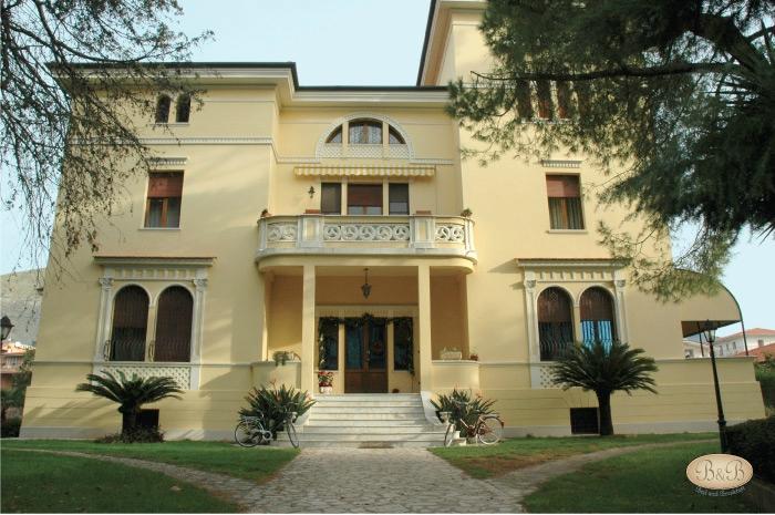 VILLA ANITA - Prices & B&B Reviews (Fondi, Italy)