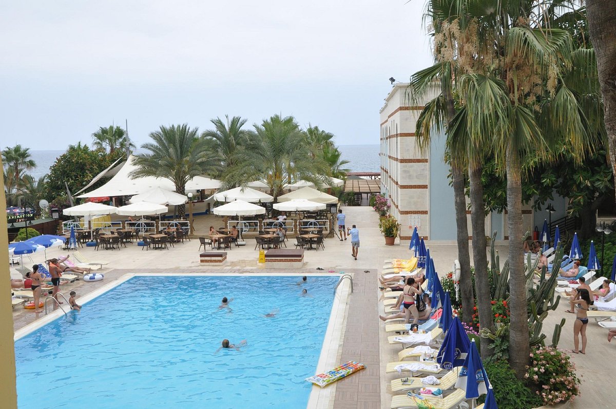 Green Paradise Beach Hotel Pool: Pictures & Reviews - Tripadvisor