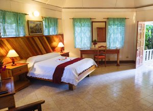 Room & Suite