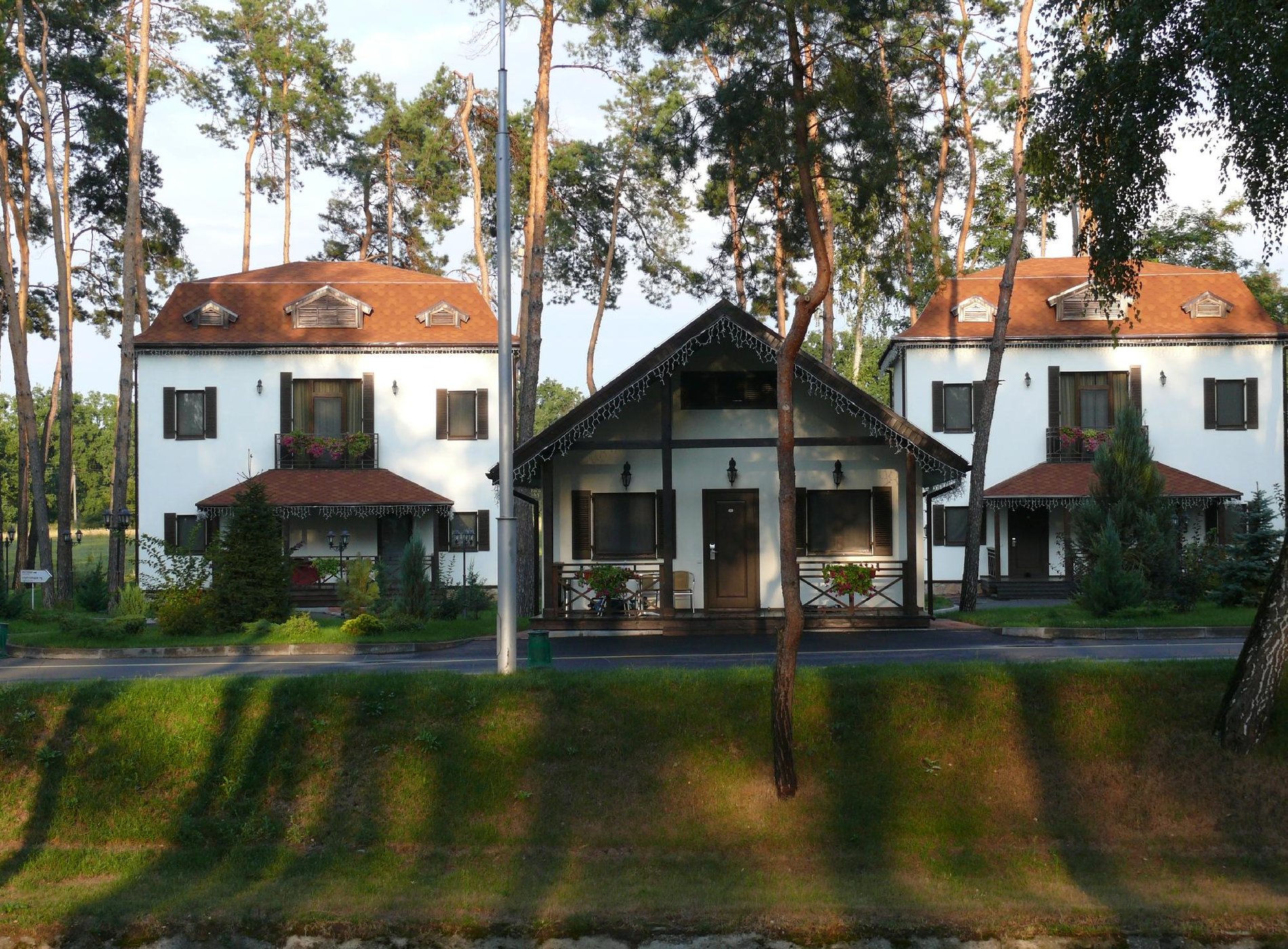 KIDEV Park Hotel image