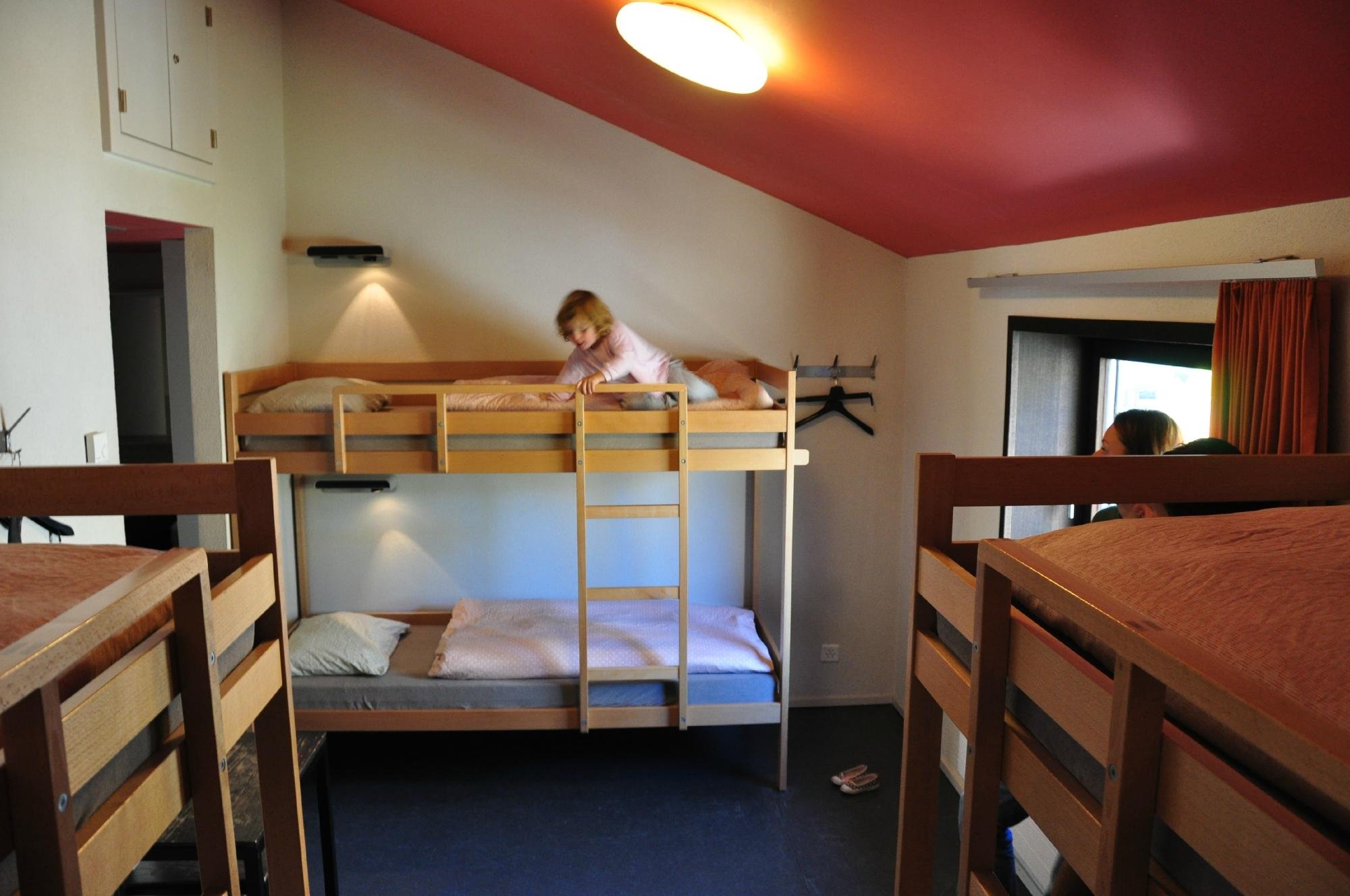Youth Hostel Zermatt by null