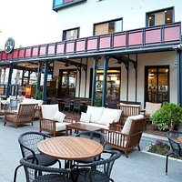 Shakespeare Coffee & Bistro