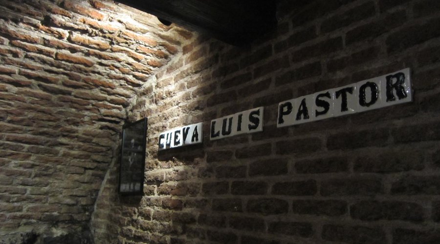 Cueva Luis Pastor