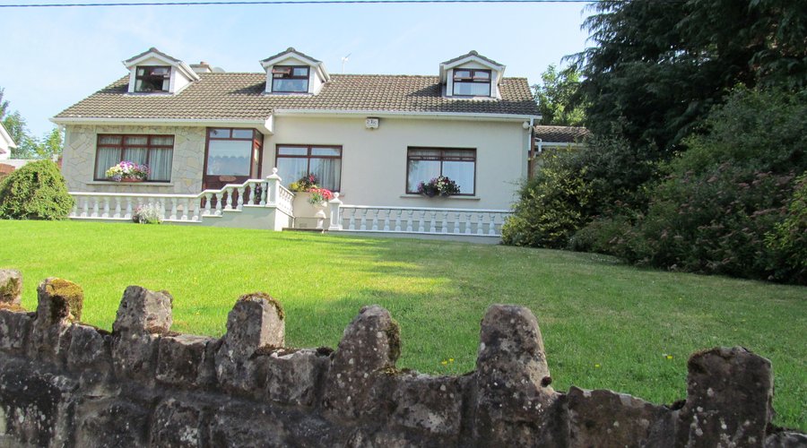 Castle View House Bed and Breakfast