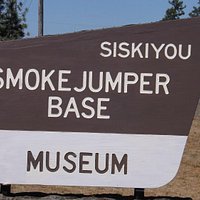Sign located at the museum entrance.
