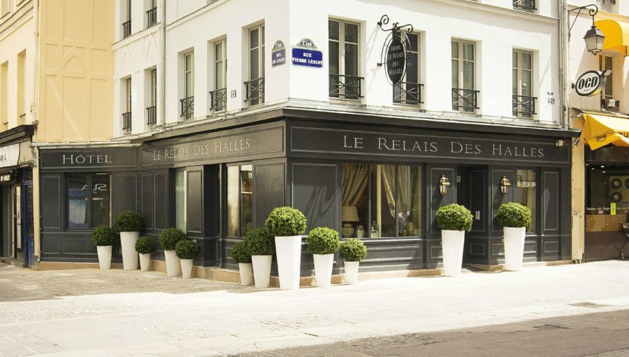 Facade Hotel Relais des Halles