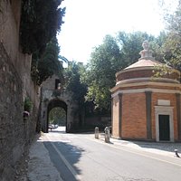 Porta Latina e San Giovanni in Oleo