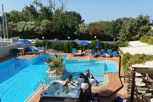 SUNNY SUITES - Updated 2023 Reviews (Maleme, Greece)