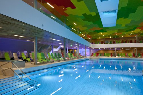 Therme Wien image