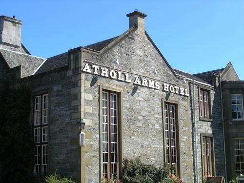 Atholl Arms Hotel Parking: Pictures & Reviews - Tripadvisor