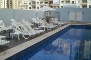 Piscina y playa