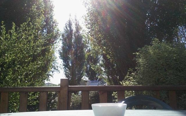 petit dej sur la terrasse