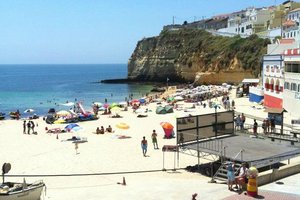 Piscina e praia
