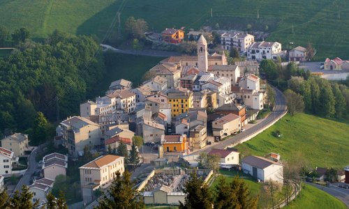 IL PAESE DI VELO