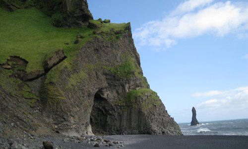 Halsanefshellir Cave