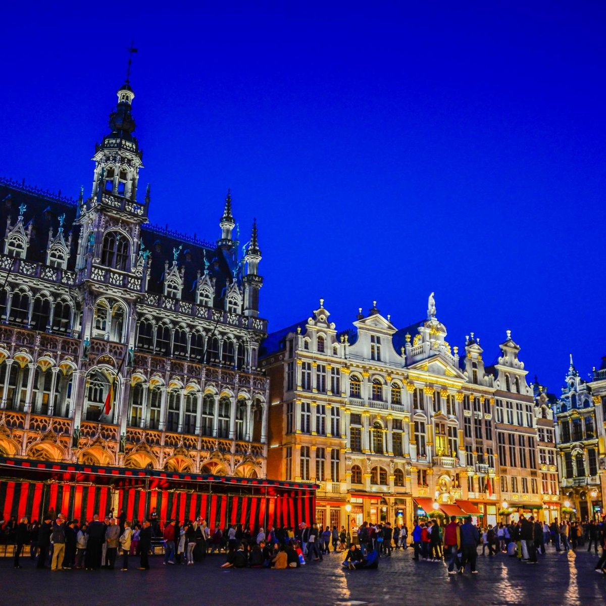 Grand Place Location