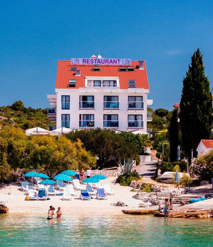 Hotel as 3* средняя Далмация, сплит. Отдых лайф. Apa itu Lif Hotel.