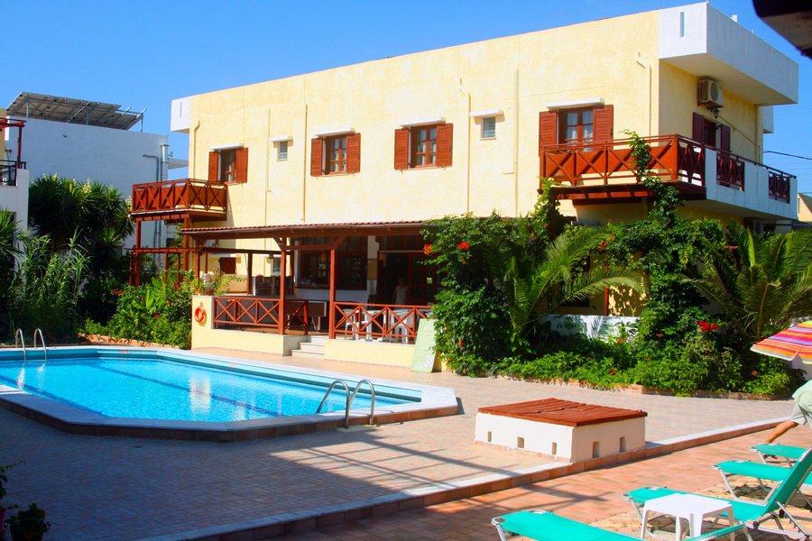 IRAKLIS APARTMENTS - Updated 2022 Prices (Kato Gouves, Greece)