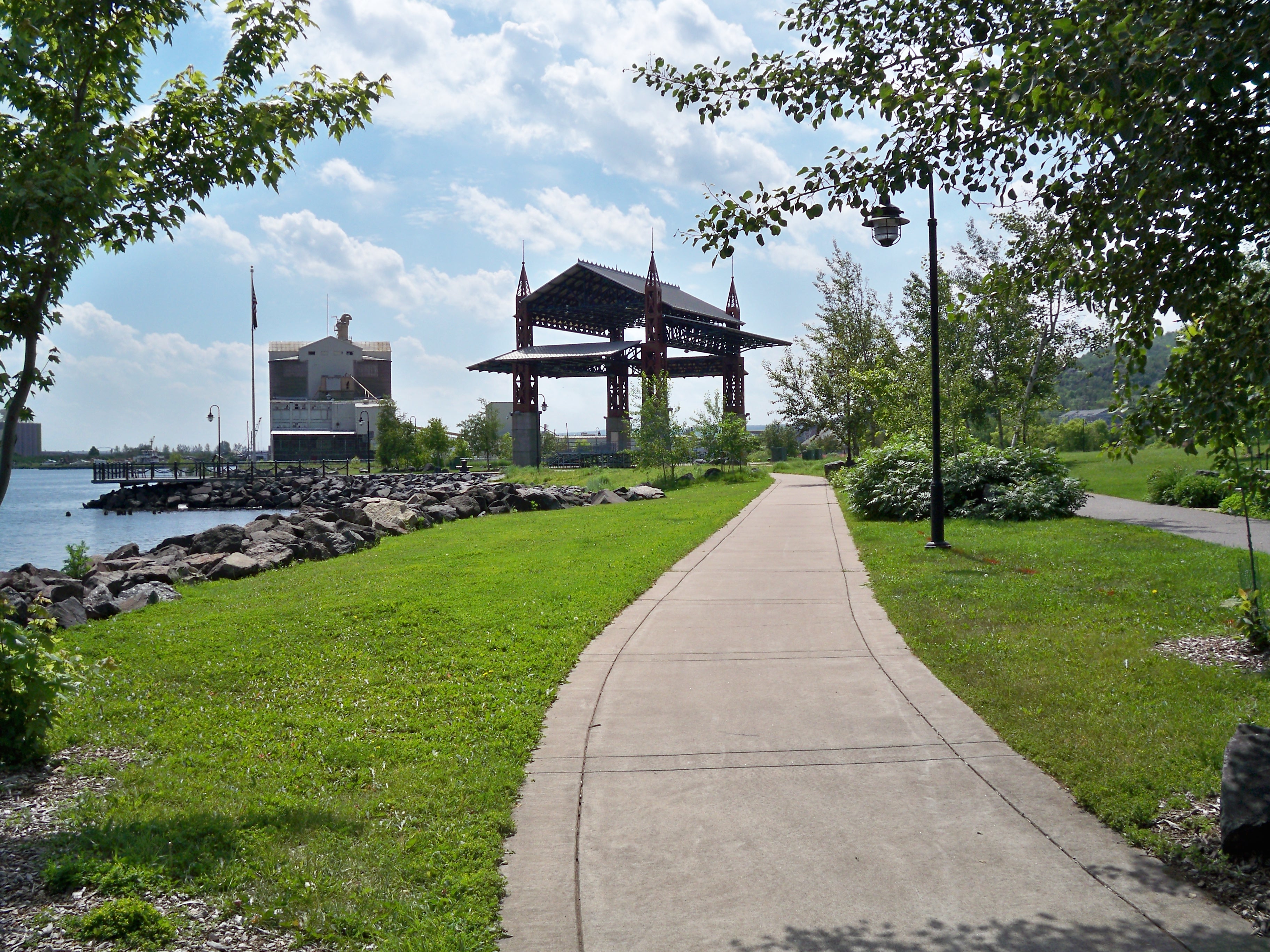 Bayfront Festival Park (Duluth) - 2022 Lohnt Es Sich? (Mit Fotos)