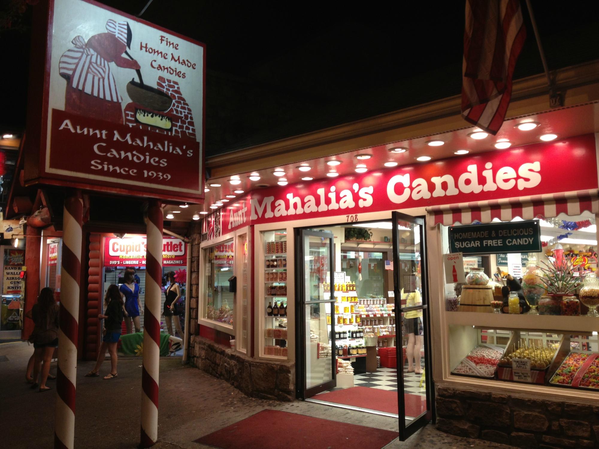 THE 15 BEST Things To Do In Gatlinburg 2024 Must See Attractions   Aunt Mahalia S Candies 