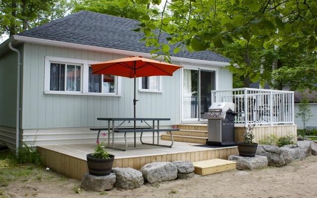 Exterior of Beach House cottage