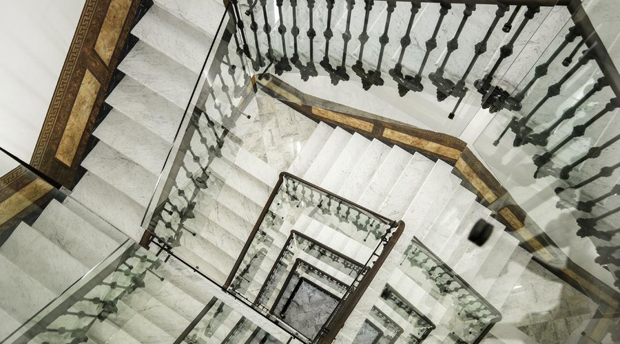 Escalera principal