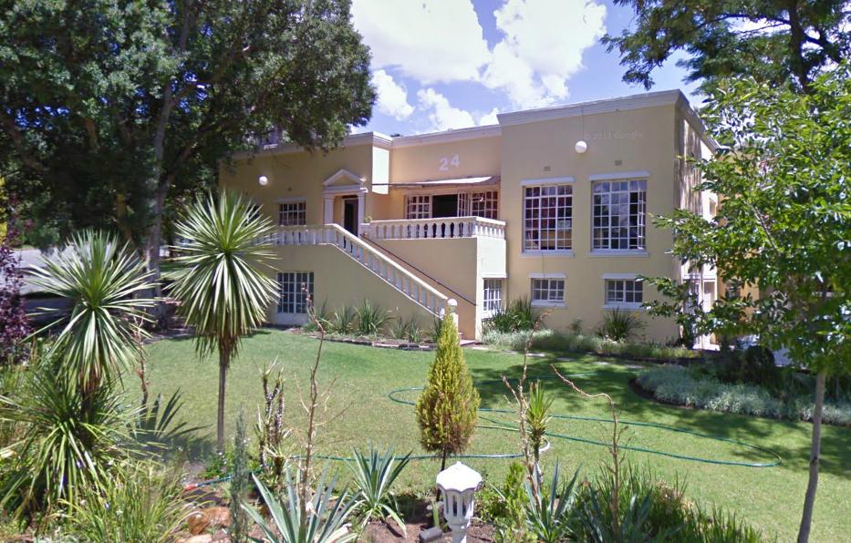 ARTISTS' HOUSE PARYS - Guest House Reviews (South Africa)