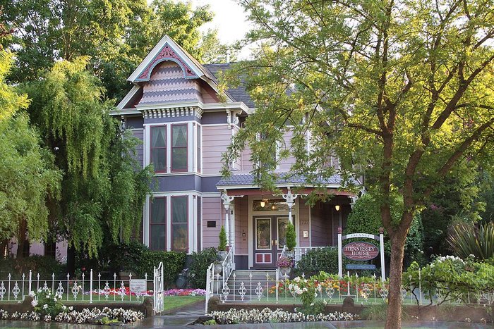 Historical homes you can own in the Napa Valley area