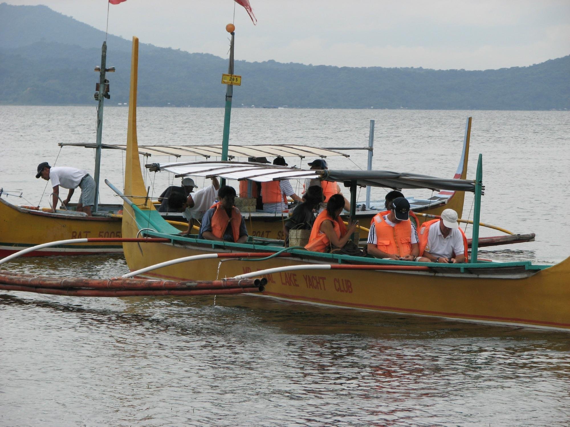 taal lake yacht club talisay