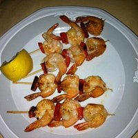 spiedini di gamberi alla griglia