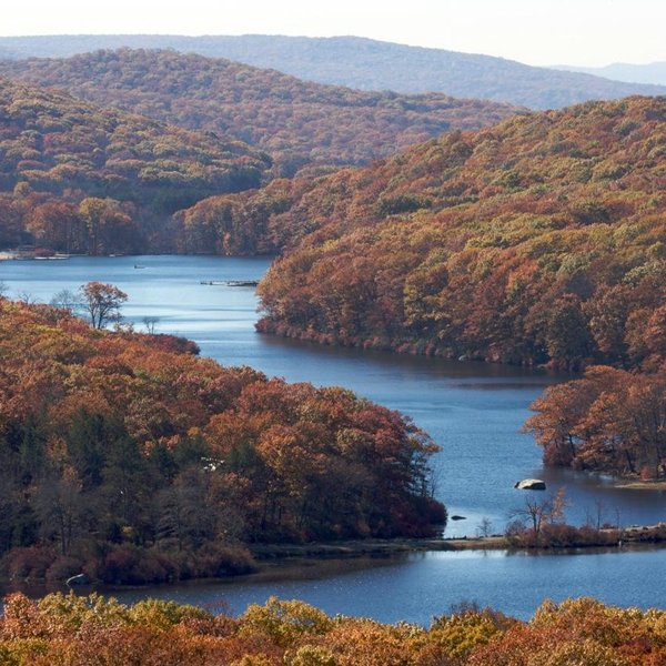 LAKE TIORATI BEACH - HARRIMAN STATE PARK (Bear Mountain) - 2022 What to ...