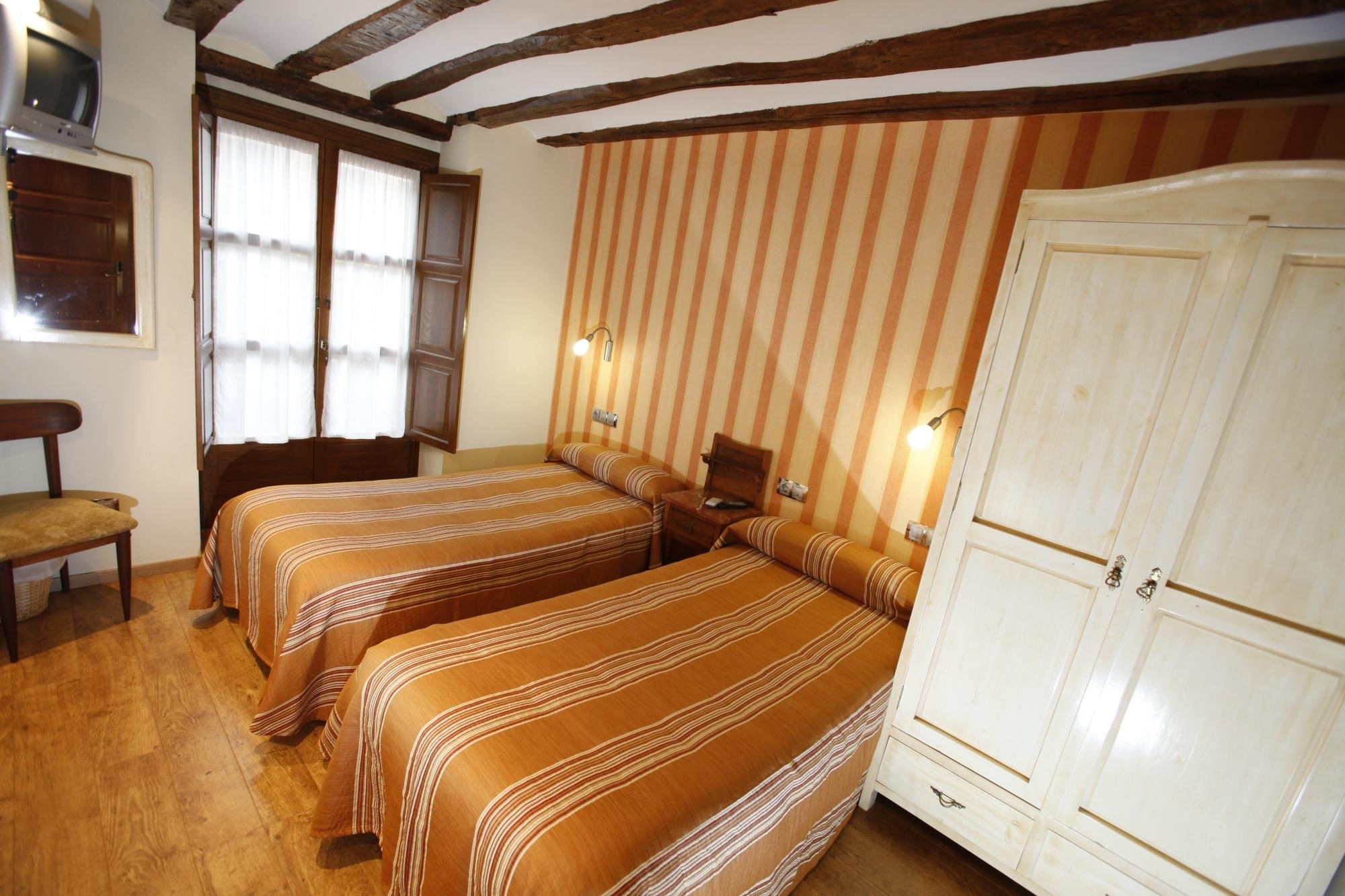 Hostal Rey Pedro I by null