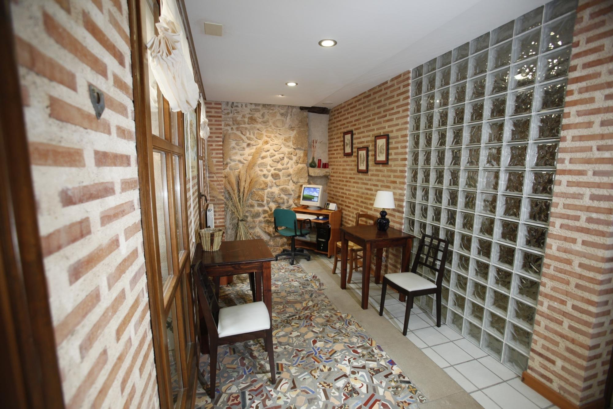 Hostal Rey Pedro I by null