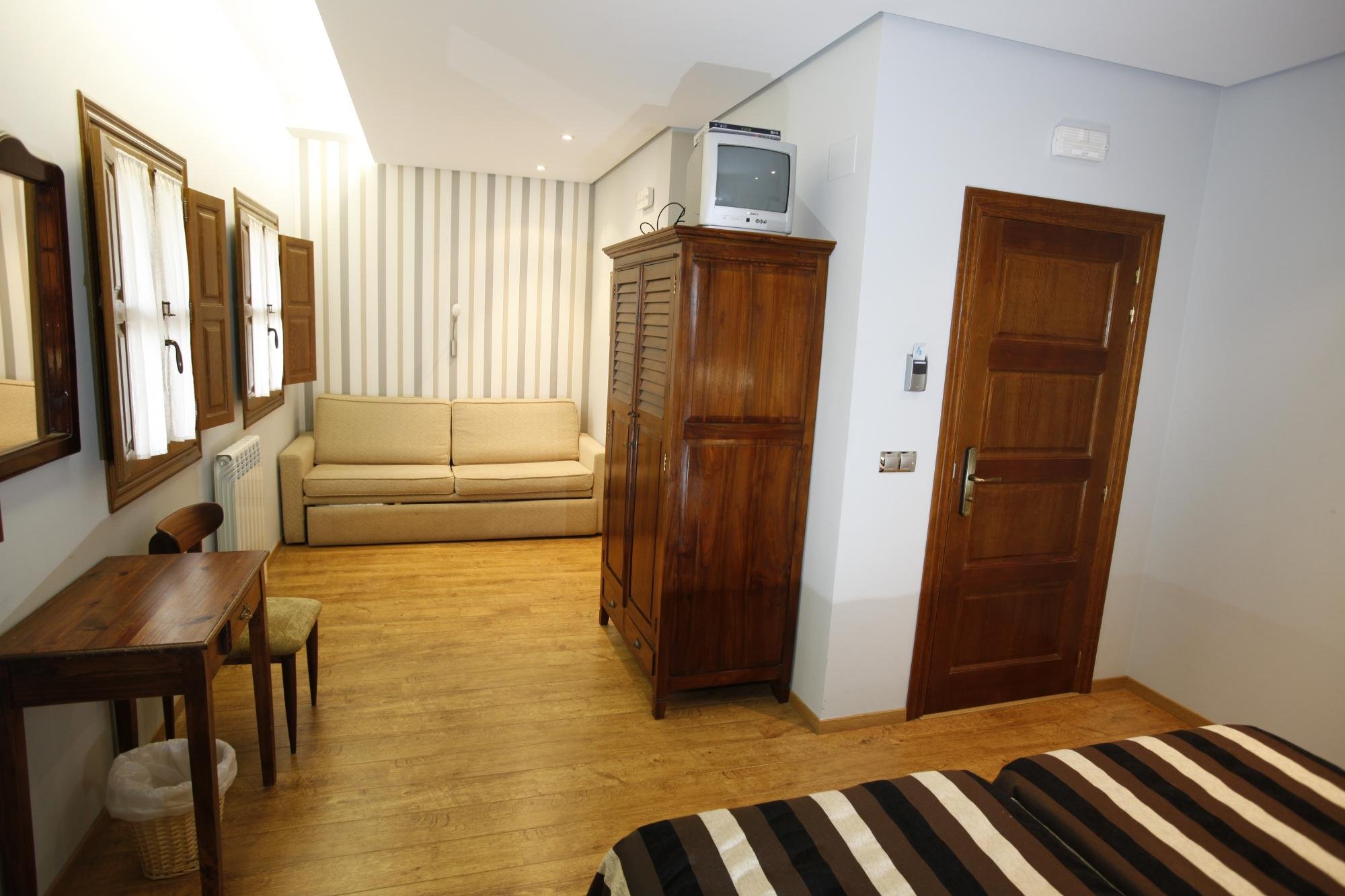 Hostal Rey Pedro I by null