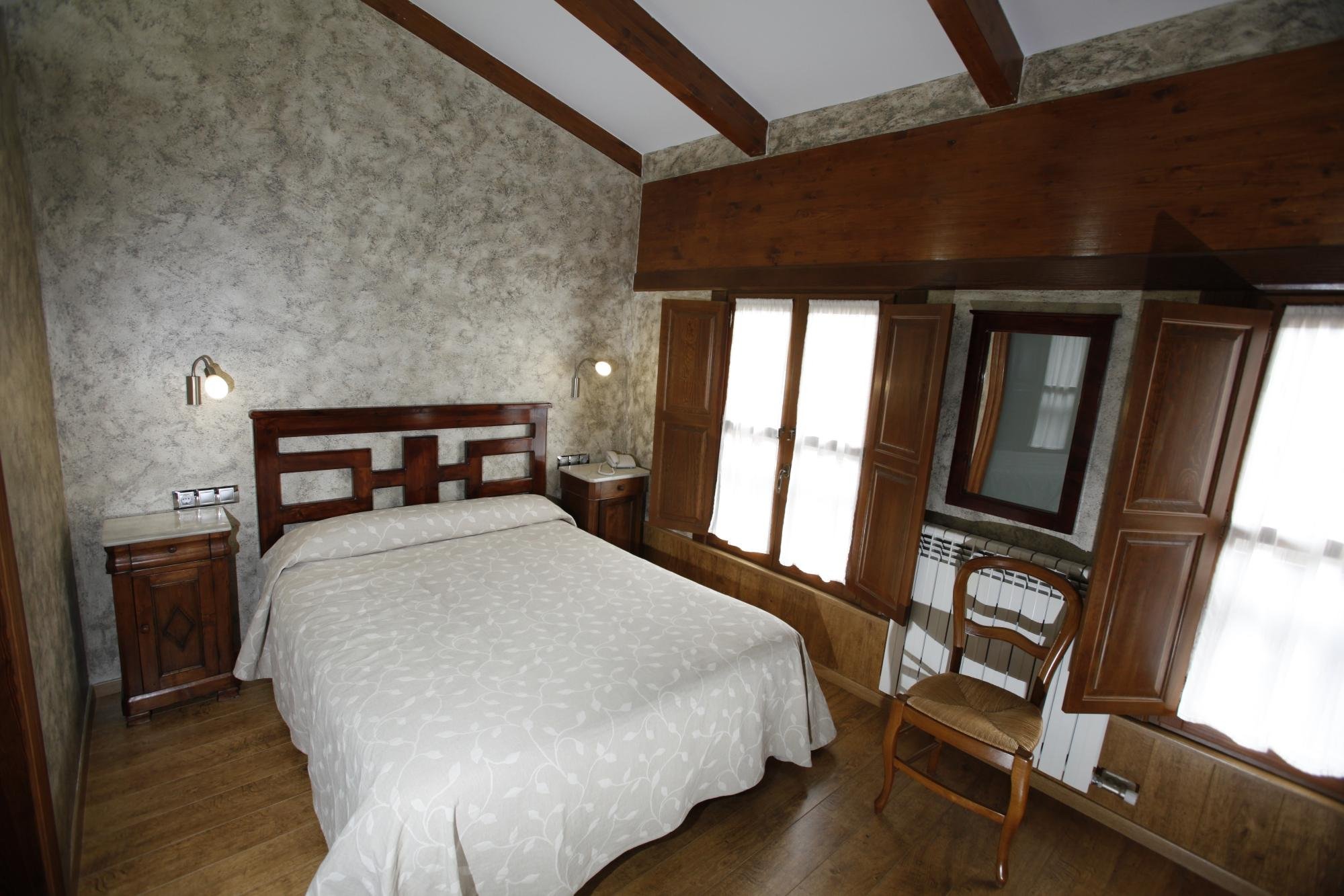 Hostal Rey Pedro I by null