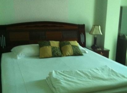 chambre spacieuse et propre