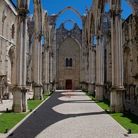 Nave cetnral da antiga igreja / Central nave of the old church