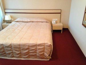 Room & Suite