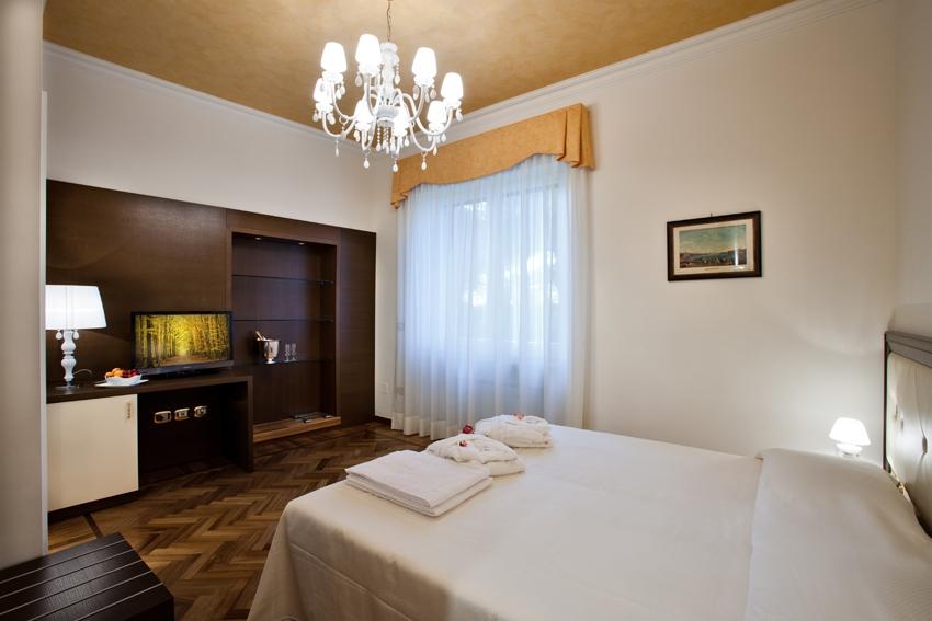 Luxury B&B Villetta Carra Rooms: Pictures & Reviews - Tripadvisor