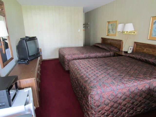 INDIANHEAD MOTEL Hotel Reviews Chippewa Falls WI