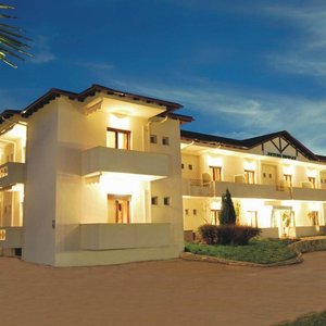 Yannis Resort Hotel Restaurant