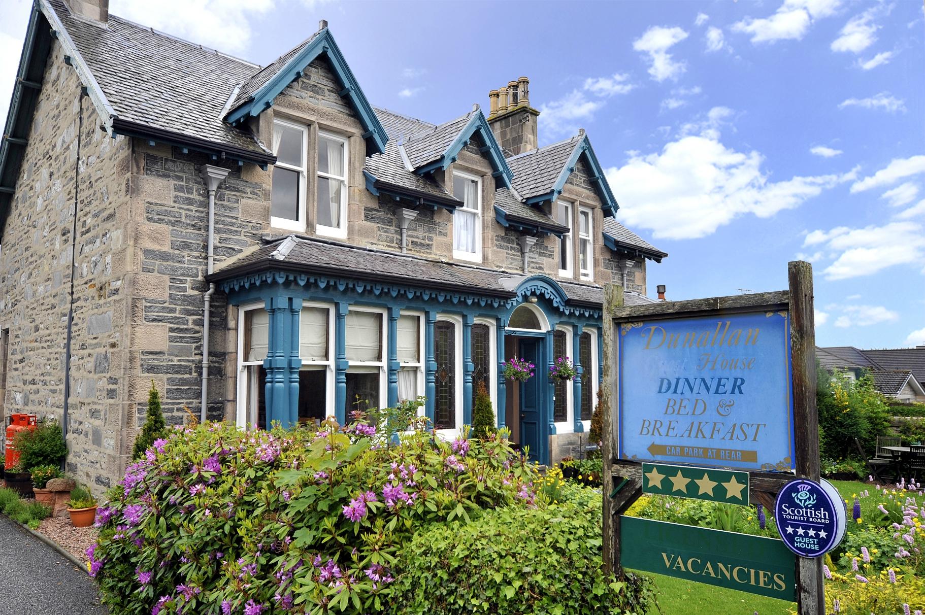 Hotel photo 3 of Dunallan House.