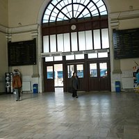 The main hall in the train station