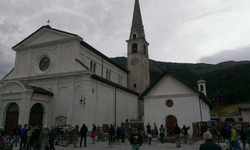 la chiesa di livigno