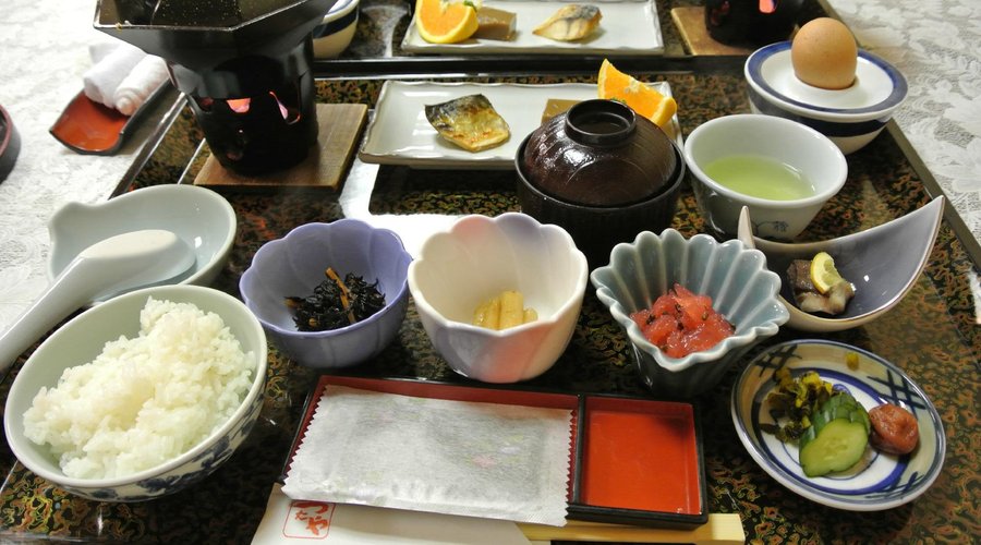 地元食材たっぷりの朝ごはん