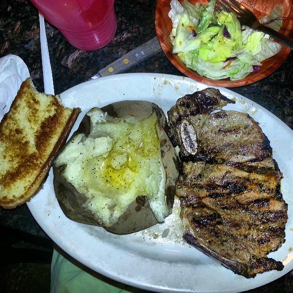 PEE DEE STEAK HOUSE New York City 2006 3rd Ave Upper Manhattan Uptown Restaurant Reviews Phone Number Tripadvisor