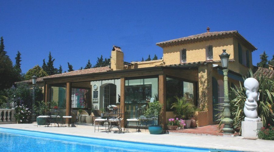 pool view
