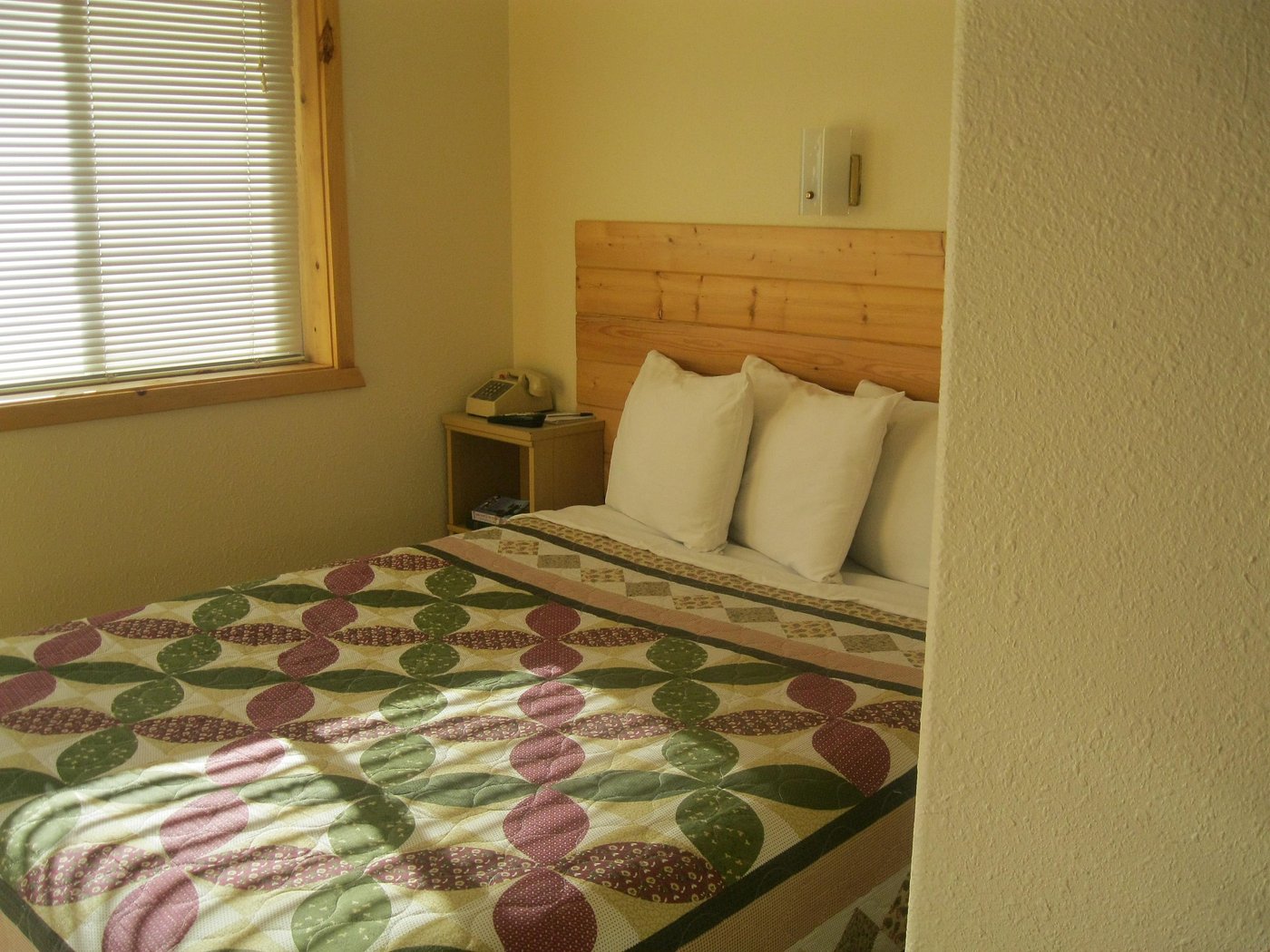 hotels in big piney wyoming