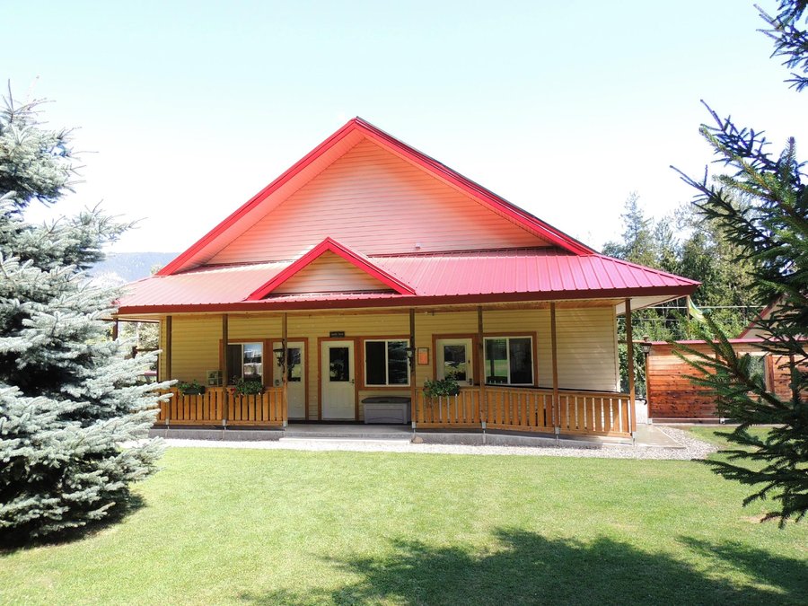 Viewpoint Rv Park Cottages Prices Campground Reviews Salmon Arm British Columbia Tripadvisor