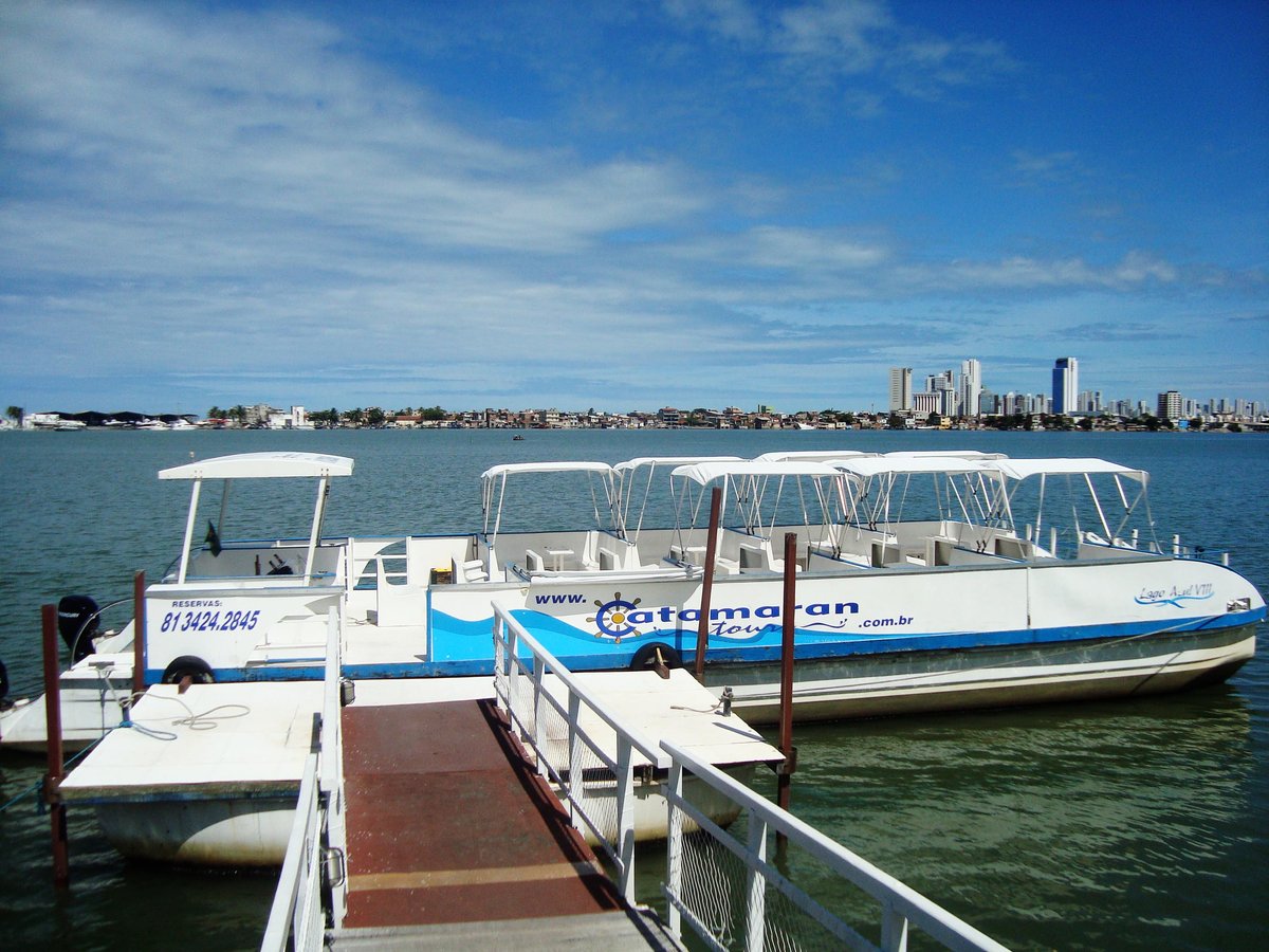 catamaran tours recife